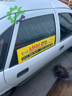 Opel Vectra Sağ Arka Kapı Camı çıkma parça