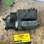 Opel Vectra A sağ ön cam motoru