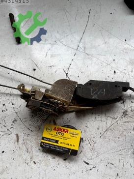 Opel Vectra Sağ Ön Kapı Kilidi çıkma parça