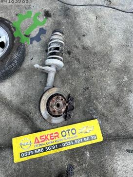 Opel Vectra Sağ Ön Taşıyıcı çıkma parça