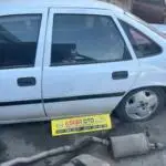 Opel Vectra A sol arka kapı beyaz hatasız