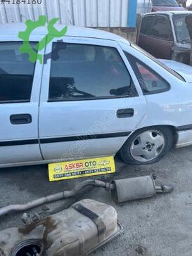 Opel Vectra Sol Kapı çıkma parça