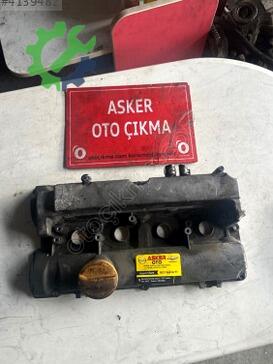 Opel Vectra Külbütör Kapağı çıkma parça