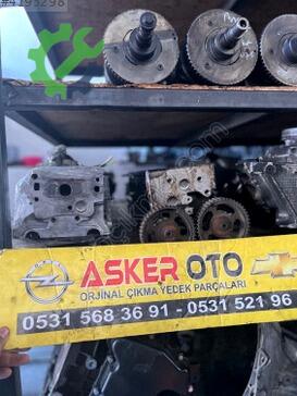 Opel Vectra Silindir Kapağı çıkma parça