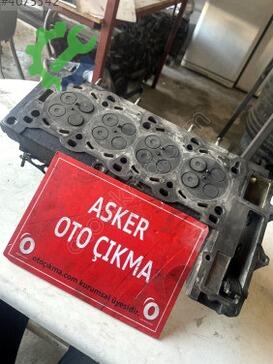 Opel Vectra Silindir Kapağı çıkma parça