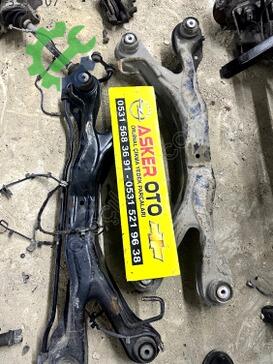 Opel Vectra Arka Dingil çıkma parça