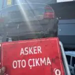 Opel Vectra b bagaj kapağı