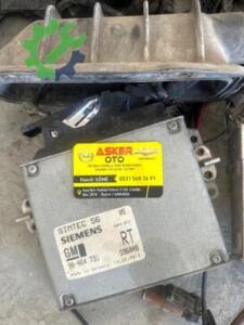 Opel Vectra b motor beyni 2.0