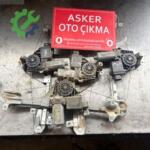 Opel Vectra b sağ arka cam kirikosu