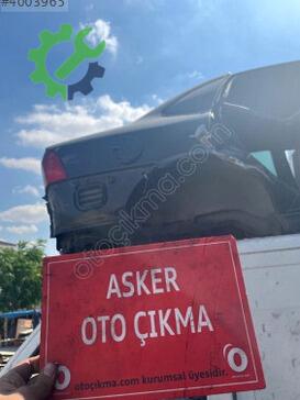 Opel Vectra Sağ Arka Çamurluk çıkma parça
