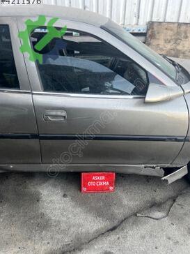 Opel Vectra Sağ Ön Kapı çıkma parça