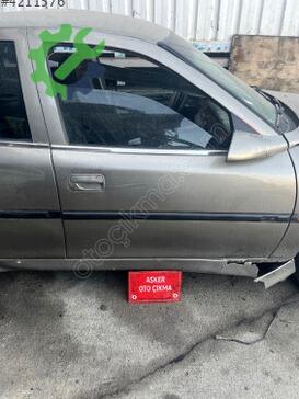 Opel Vectra Sağ Ön Kapı çıkma parça