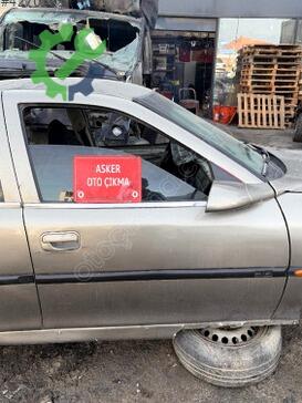 Opel Vectra Sağ Ön Kapı çıkma parça