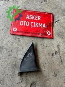 Opel Vectra b sağ ön kapı iç üçgeni