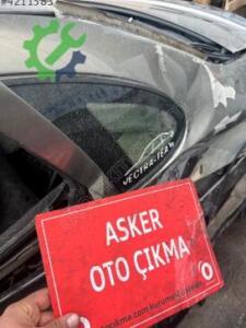 Opel Vectra b sol arka kelebek camı