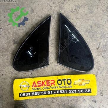 Opel Vectra Sol Arka Kelebek Camı çıkma parça
