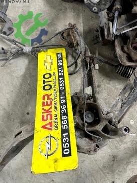Opel Vectra Taşıyıcı çıkma parça