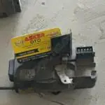Opel Vectra b sol ön kapı kilidi