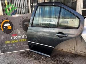 VOLKSWAGEN BORA Çıkma Orijinal Sol Arka Kapı