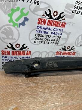 Volkswagen Golf Arka Tampon Demiri 1J0807311 çıkma parça
