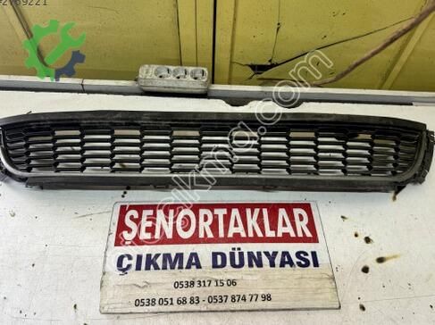 Volkswagen Golf Tampon Orta Izgara çıkma parça