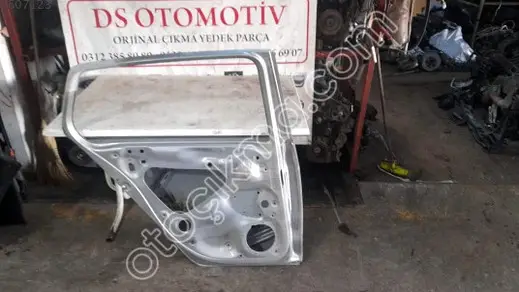 Volkswagen Golf Sol Arka Kapı çıkma parça