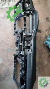 VOLKSWAGEN GOLF-8 DOLU TORPİDO VE GÖĞÜS -DS OTOMOTİV-