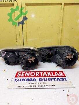 Volkswagen Golf Sağ Ön Far 007-58 çıkma parça