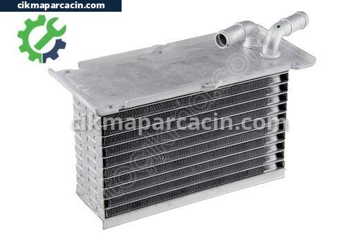 Volkswagen Jetta Intercooler Radyatörü çıkma parça