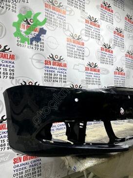 Volkswagen Jetta Ön Tampon 5C6807221 çıkma parça
