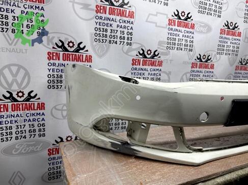 Volkswagen Jetta Ön Tampon 5C6807221 çıkma parça