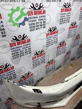 Volkswagen Jetta Ön Tampon 5C6807221 çıkma parça