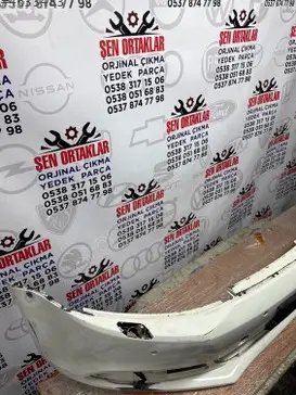 Volkswagen Jetta Ön Tampon 5C6807221 çıkma parça