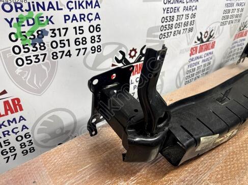 Volkswagen Passat Ön Tampon Demiri B7-124403 çıkma parça