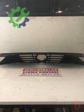 Volkswagen Passat Ön Panjur 3G0853653 çıkma parça