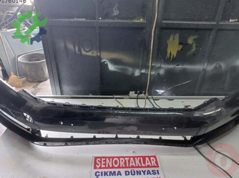 Volkswagen Passat Ön Tampon 3G0807221A çıkma parça