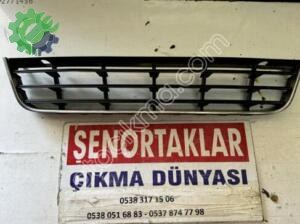 VOLKSWAGEN PASSAT ORİJİNAL TAMPON ALT IZGARA