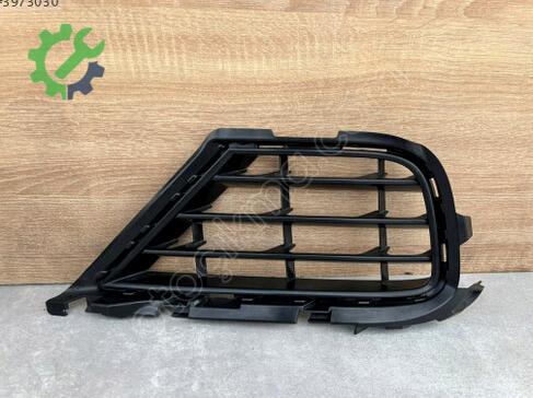 Volkswagen Touareg Tampon Izgarası 7P6853666B çıkma parça