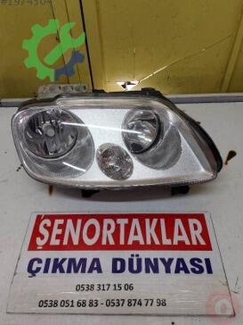 Volkswagen Touran Sağ Ön Far çıkma parça