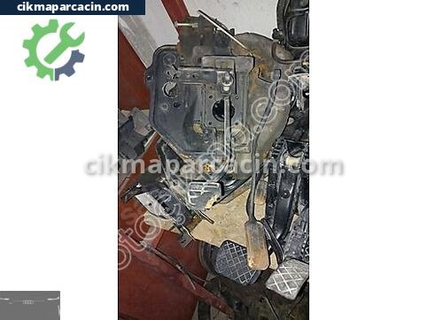 Volkswagen Transporter Pedal çıkma parça