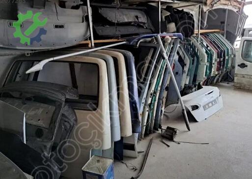 Volkswagen Transporter Bagaj Kapağı çıkma parça