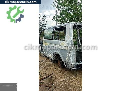 Volkswagen Transporter Arka Çamurluk çıkma parça