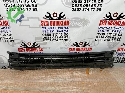 Volkswagen Transporter Ön Tampon 7E5853677B çıkma parça