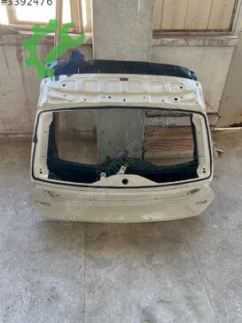 Volvo V40 Bagaj Kapağı çıkma parça
