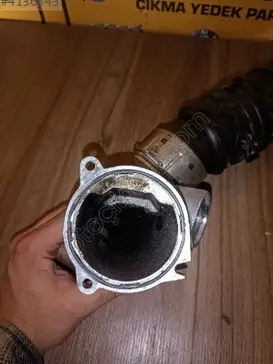 Volvo XC60 Intercooler Borusu 32240065 çıkma parça