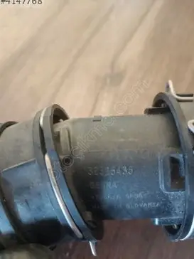 Volvo XC60 Intercooler Borusu 32325435 çıkma parça