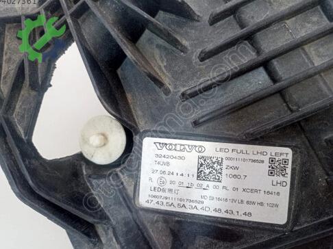 Volvo XC60 LED Far 32420430 çıkma parça