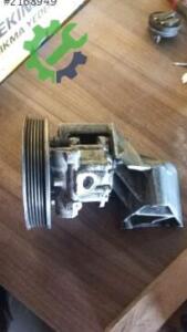 vw transporter t4 çıkma direksiyon pompa
