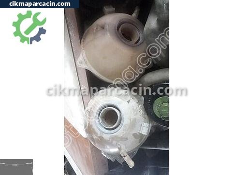 Volkswagen Transporter Yedek Su Deposu çıkma parça