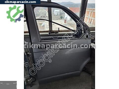Volkswagen Transporter Kapı çıkma parça